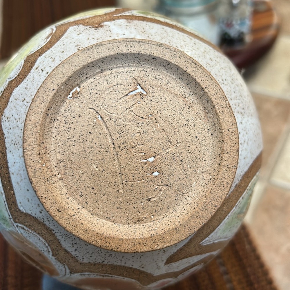 Hand carved Candle Lanyern - Picture 4 of 10